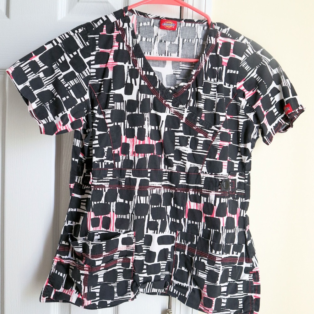 Dickies Scrub Top